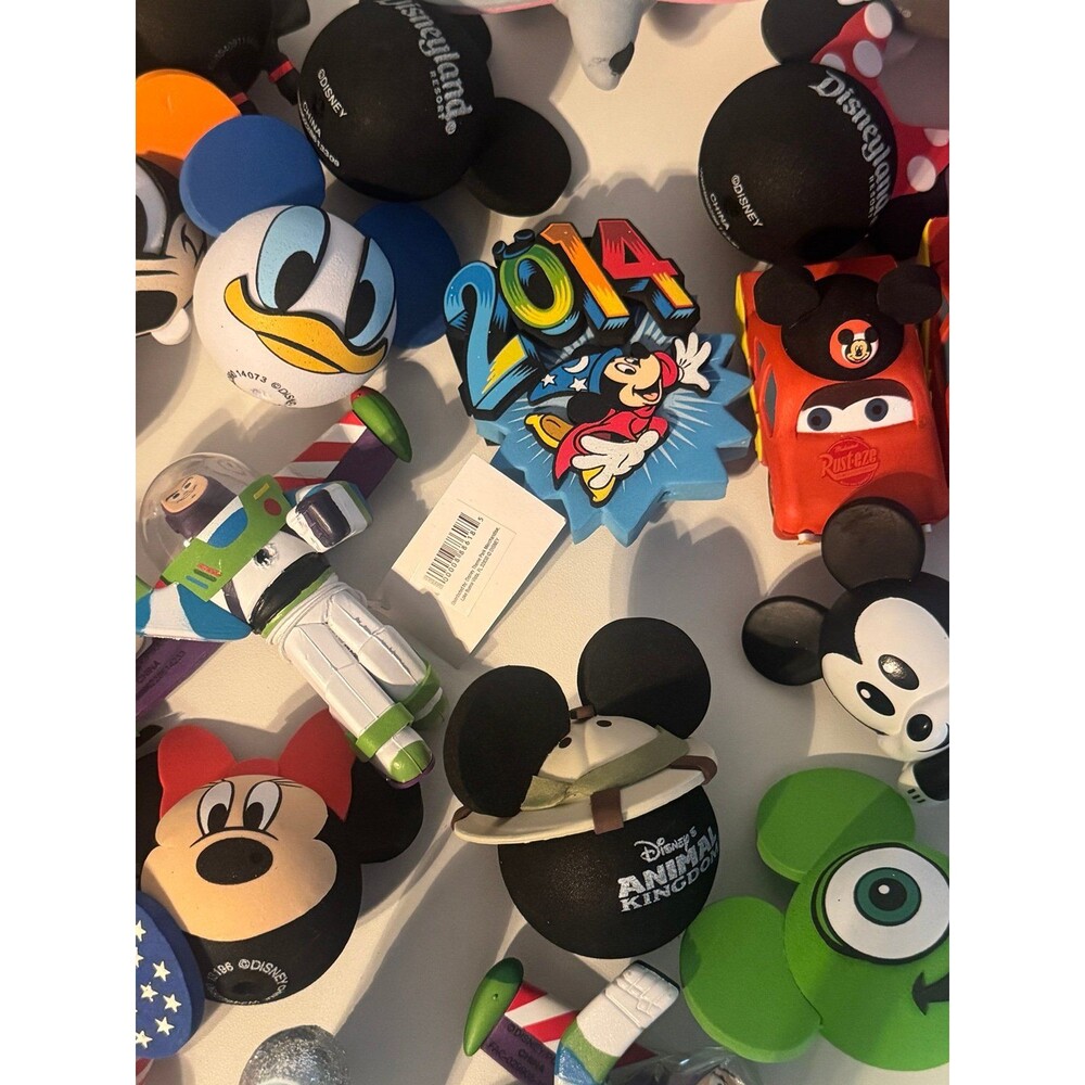 Authentic Disney 23 piece antenna balls. Collectors?